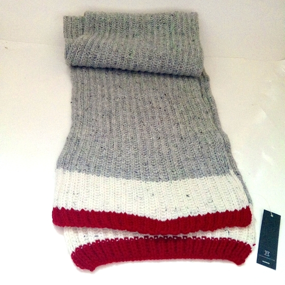 New Fits Accessories Scarf Grey cream Red O/S - Picture 1 of 7